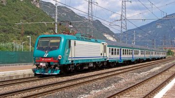 treno1_interno